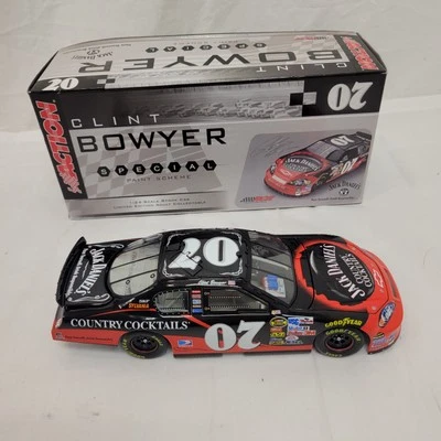Clint Bowyer #07 Jack Daniel's/Country Cocktails Nascar Diecast 2006 Monte Carlo - Image 1 of 4