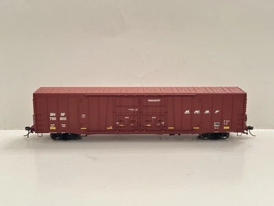 BLMA Models 53070 HO Scale 166 60’ Beer Car BNSF #780802 - Image 1 of 4