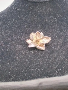 Silver 1.25" Pin With  14k Gold Center Piece In The Shape Of A Flower - Picture 1 of 7