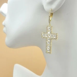 Women's 14k Gold Plated Luxury Icy Crystals Dangle Drop Earrings. Oro Laminado - Picture 1 of 4