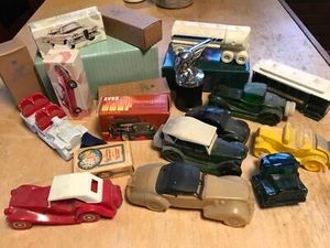 Lot of 20 Vintage Avon Cologne/After Shave Bottles, Cars Autos, boxed & unboxed - Picture 1 of 8