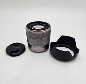 Sony Alpha SEL1855 E-mount 18-55mm F3.5-5.6 OSS Lens - Picture 1 of 14