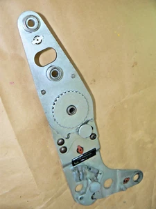 SL 107 SEAT BACKREST ADJUSTER 560 450 W107 500 380 R107 HINGE SLC 0009107585 - Foto 1 di 7