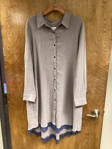 Women "LOGO" brown button up long sleeve w/navy lace at bottom Size XL. P.O. - Picture 1 of 2