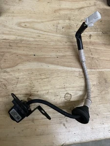 INFINITI Q50 2014-2017 OEM REAR VIEW TRUNK BACKUP CAMERA ASSEMBLY - Picture 1 of 4