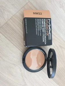MAC Studio Fix Powder Plus Foundation NW22 15g. - Picture 1 of 1