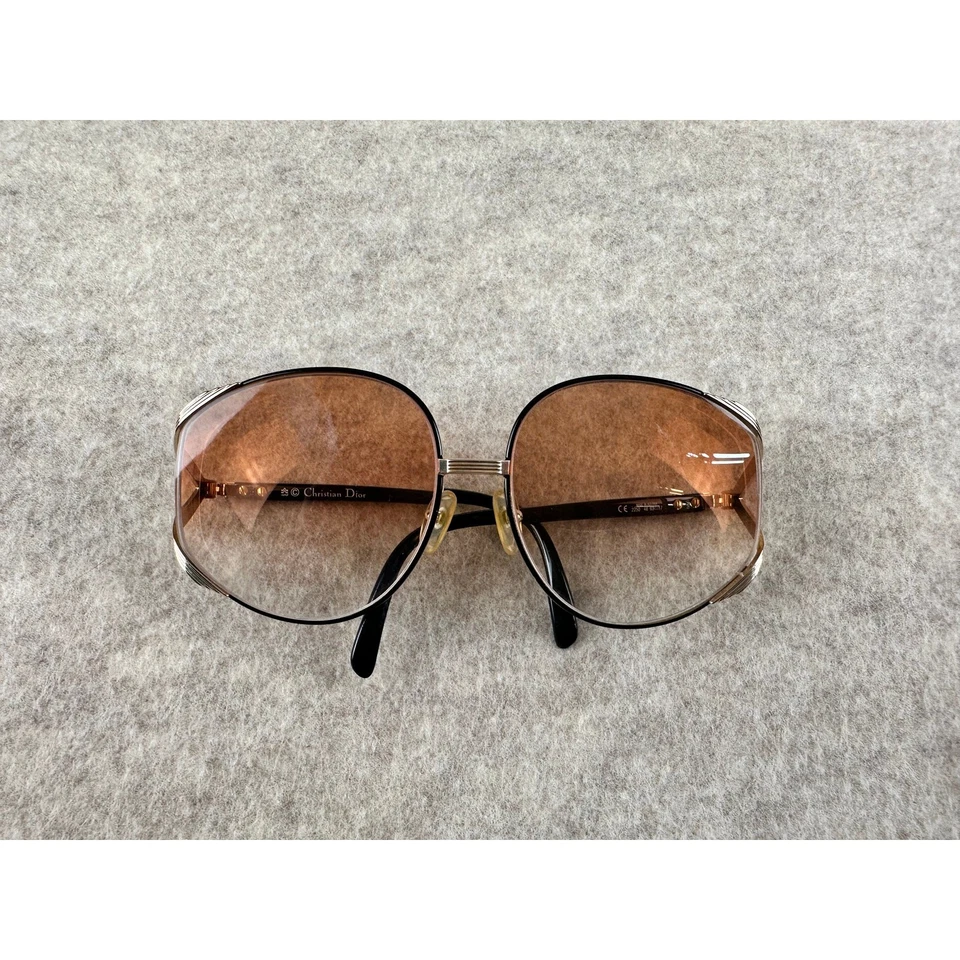 Gafas de sol Christian Dior 2250 negras SOLO MARCO EXCELENTE Foto 1 de 4