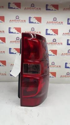 Conjunto de luz trasera derecha CHEVROLET TAHOE 07 08 09 10 11 12 13 14 Foto 1 de 3