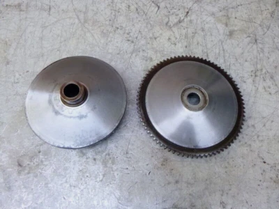 VARIATEUR ET JOUE FIXE SCOOTER PIAGGIO FLY 125 REFERENCE MOTEUR M571M - Photo 1/3