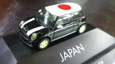 * 101493 Limited Edition Mini Cooper S Japan Roof Flag PC Box 1:87 HO Herpa - Image 1 of 3