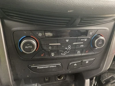 Temperature Control Front Automatic Temperature Control Fits 17 ESCAPE 1028779 - Image 1 of 4