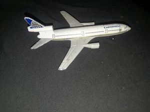 2000 Matchbox Continental Airlines SB13 DC10 Vintage Diecast Flugzeug 4,25" - Bild 1 von 4