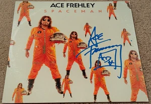 ACE FREHLEY SIGNED SPACEMAN PICTURE DISC LP VARIANT KISS - Picture 1 of 1