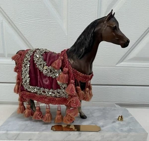 Vintage Breyer Proud Arabian Mare Marble Base Screw Mounted USA - Picture 1 of 13
