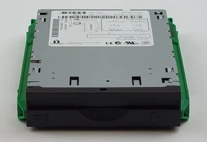 Iomega 250MB Zip Drive 3.5" Internal IDE Z250ATAPI - Black Bezel - Afbeelding 1 van 3