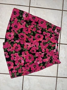 Zara Floral Shorts - Picture 1 of 2