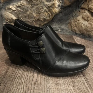 Zapatos para mujer Clarks de cuero negro con tacón ancho talla 8N botines estrechos - Imagen 1 de 8
