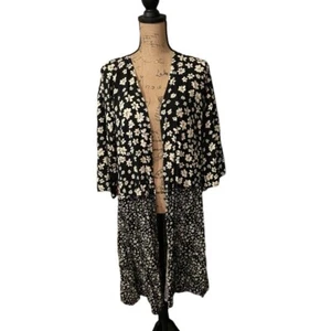 Kimono Maurices Blumen - Bild 1 von 7