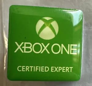 Xbox One Certified Expert Enamel Pin GameStop Promo Video Game Collectible - Picture 1 of 3