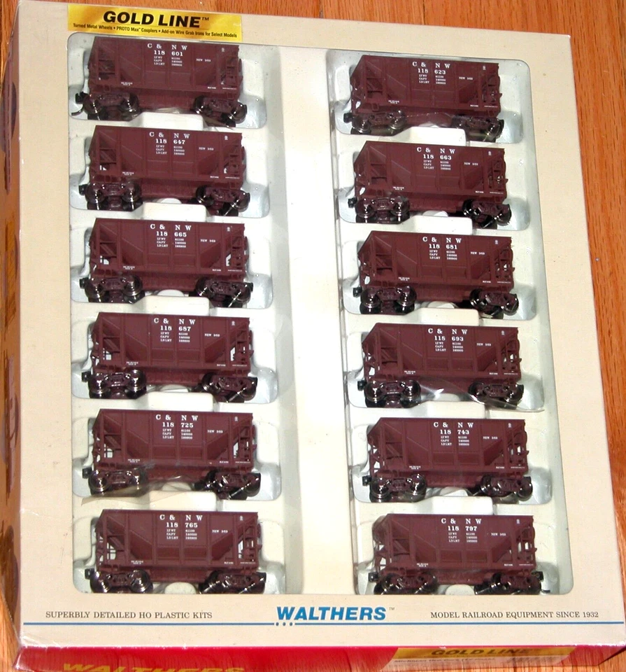 HO WALTHERS 932-40507 GOLD LINE MICHIGAN ORE CARS 12-PK CNW 118601-118799 SERIES - Image 1 of 1