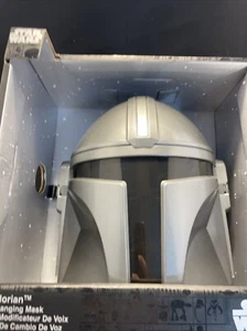 Disney Parks Star Wars Galaxy's Edge Mandalorian Mask Helmet Voice Changer - Picture 1 of 7