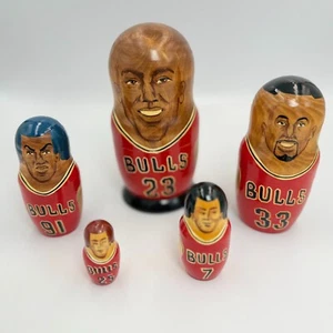 Juego de 5 piezas de muñecas anidadoras vintage de los Chicago Bulls Jordan Pippen Rodman Kerr Kukoc - Imagen 1 de 6