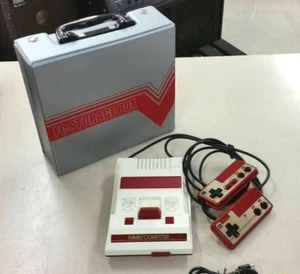 NINTENDO FAMICOM CONSOLE WITH STORAGE BOX CLV-101 JPN IMPORT GOOD CONDITION - Picture 1 of 12