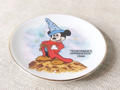 The Sourcerer's Apprentice 1940 Walt Disney World Mini China Plate, Animation - Image 1 of 4