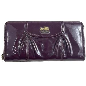 Vintage Coach Women Glossy Plum Burgundy Logo Art Leather Wallet Sz S - Picture 1 of 11
