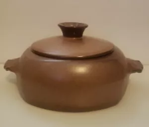 Cazuela cubierta Frankoma Plainsman Marrón 5V 1,5 Qt Bean Pot Plainsman Plainsman De Colección - Imagen 1 de 11