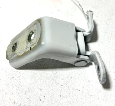 Bisagra inferior puerta trasera derecha blanca -NH883P- ACURA TLX 2018-2020 OEM Foto 1 de 4