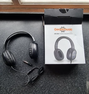 Auriculares estéreo Gear4music HP-210 con adaptador de 6,3 mm - negros - Imagen 1 de 12