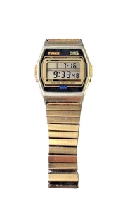 vintage men's Timex lithium/quartz watch - water resistant - working - Picture 1 of 3