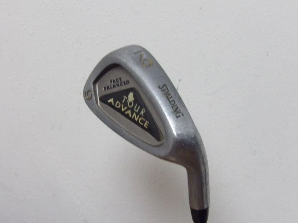 Spalding Tour Advance 9 Iron Medium Firm Flex Graphite Very Nice! - Image 1 of 4