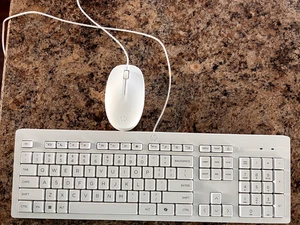 HP Hewlett Packard Wired Keyboard + Mouse White Slim Low Profile - Picture 1 of 1