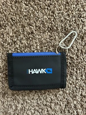 New Old Stock Tony Hawk Bi-Fold Coin/Wallet Storage With Carabiner Black & Blue - Image 1 of 3