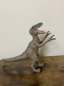 Modellino dinosauro Jurassic World Velociraptor Delta Hasbro 2015 - Foto 1 di 11