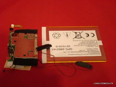 Archos 101 C Platinium 32 Go - Scheda Madre Tablet FUORI SERVIZIO / DIFETTOSA - Immagine 1 di 4