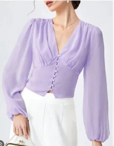 Adriana Iglesias 100 % Seide Bluse Flieder V-Ausschnitt Knopfleiste Damen Größe 42 US L - Bild 1 von 7