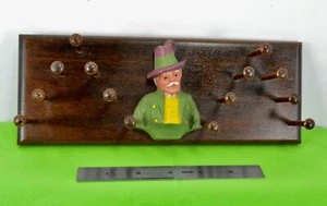 Hand carved, Folk Art, Tie Rack, German (unmarked), Wooden, Figural, 14 Pegs - Picture 1 of 6