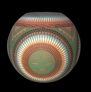Diné Navajo Sgraffito Pottery Vase By M. Shepherd 1998 Hand Painted & Etched 5x6 - Picture 1 of 9