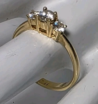 Винтажный позолоченный 3 камня кубический цирконий кольцо Sz 8,5 штамп Корея (J2) - Изображение 1 из 4