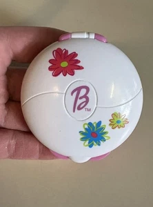 Vintage Mattel Girls Barbie Pink Compact Mirror Musical. 2003 Works - Picture 1 of 5