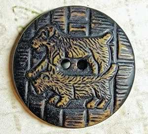 Großer Vintage gepuffter Zelluloid zwei Scotty Hunde Tierbild Knopf ~ 1-5/16 Zoll - Bild 1 von 4