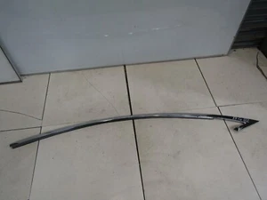 TESLA MODELL X VORNE RECHTS TÜR FENSTER OBEN CHROM VERKLEIDUNG 1032124-00-B REF 19G02 - Bild 1 von 4