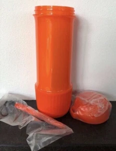 Tupperware Infuser Bottle, Flasche, Trinkflasche mit Zitruspresse 700ml, neu - Bild 1 von 3