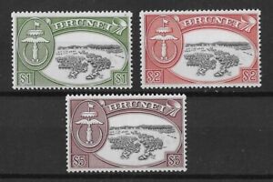 Brunei 1952 $1, $2 & $5 Water Village SG111-113 Mint Cat£50