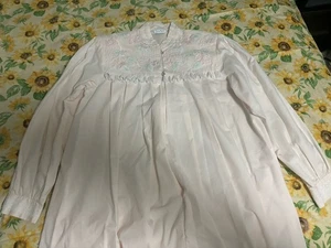 Vintage Sara Beth Medium rosa weiches Polyester Langarm langes Nachthemd Reißverschlüsse - Bild 1 von 13