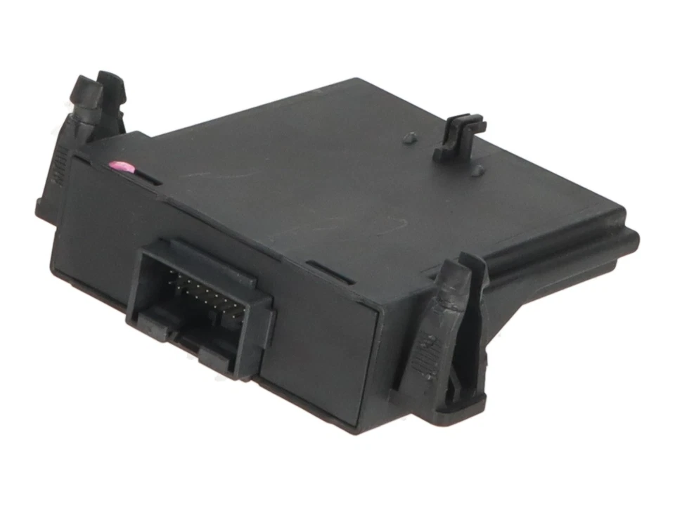 Centralina Gateway VW Golf VI Variant (AJ5) 1.6 TDI 77 kW 105 PS (07.2009-07) - Immagine 1 di 4