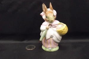 Figura de colección Beswick Inglaterra Beatrix Potter señora conejo 4" cerámica marca 1948 - Imagen 1 de 4